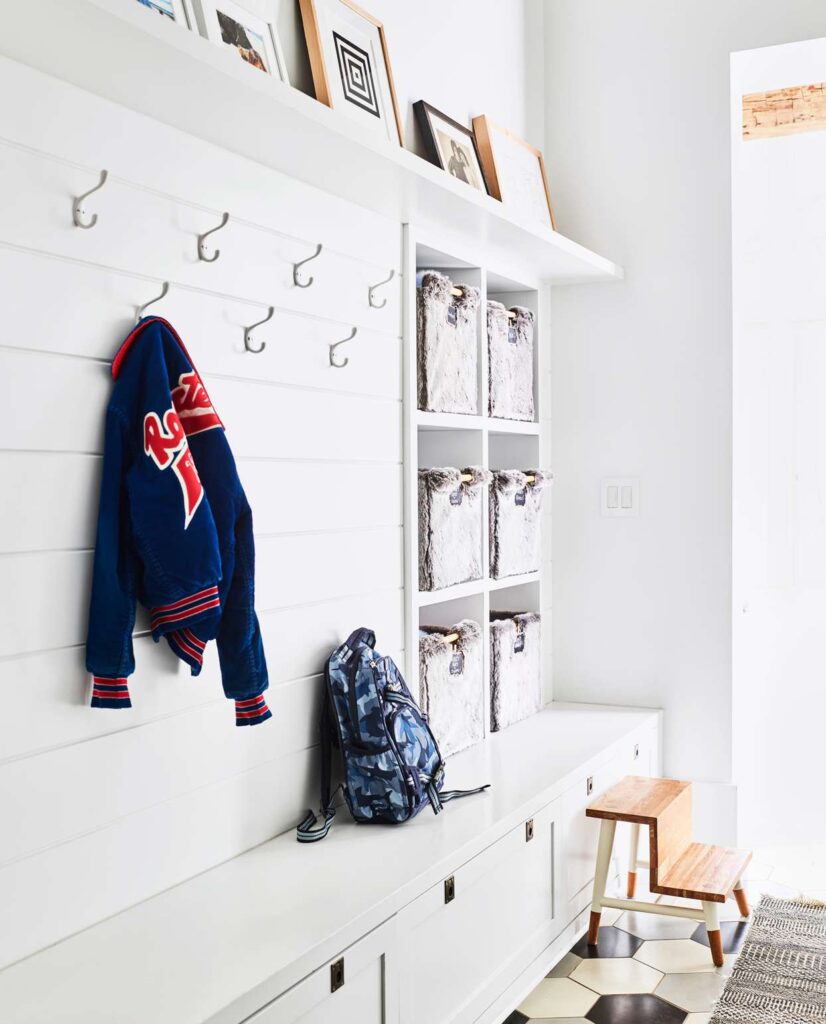 rochester-mudroom-e85fdc90-0221-3a3aa16a71aa451f8e155be3ad2ba4c5